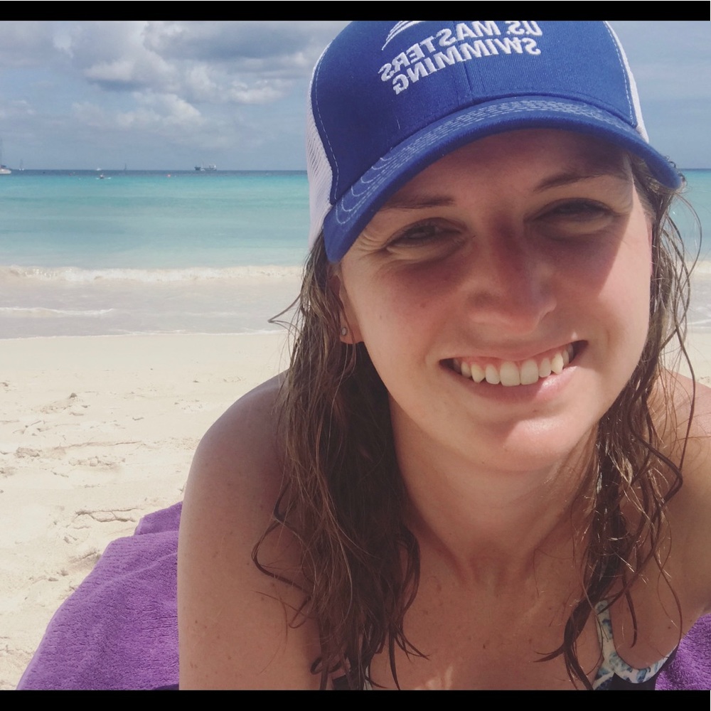 Meet your Posher, Courtney